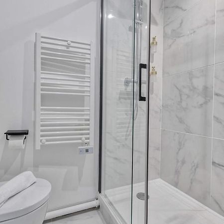 Appartement Renove Proche Arc Triomphe - 2P Paris Luaran gambar
