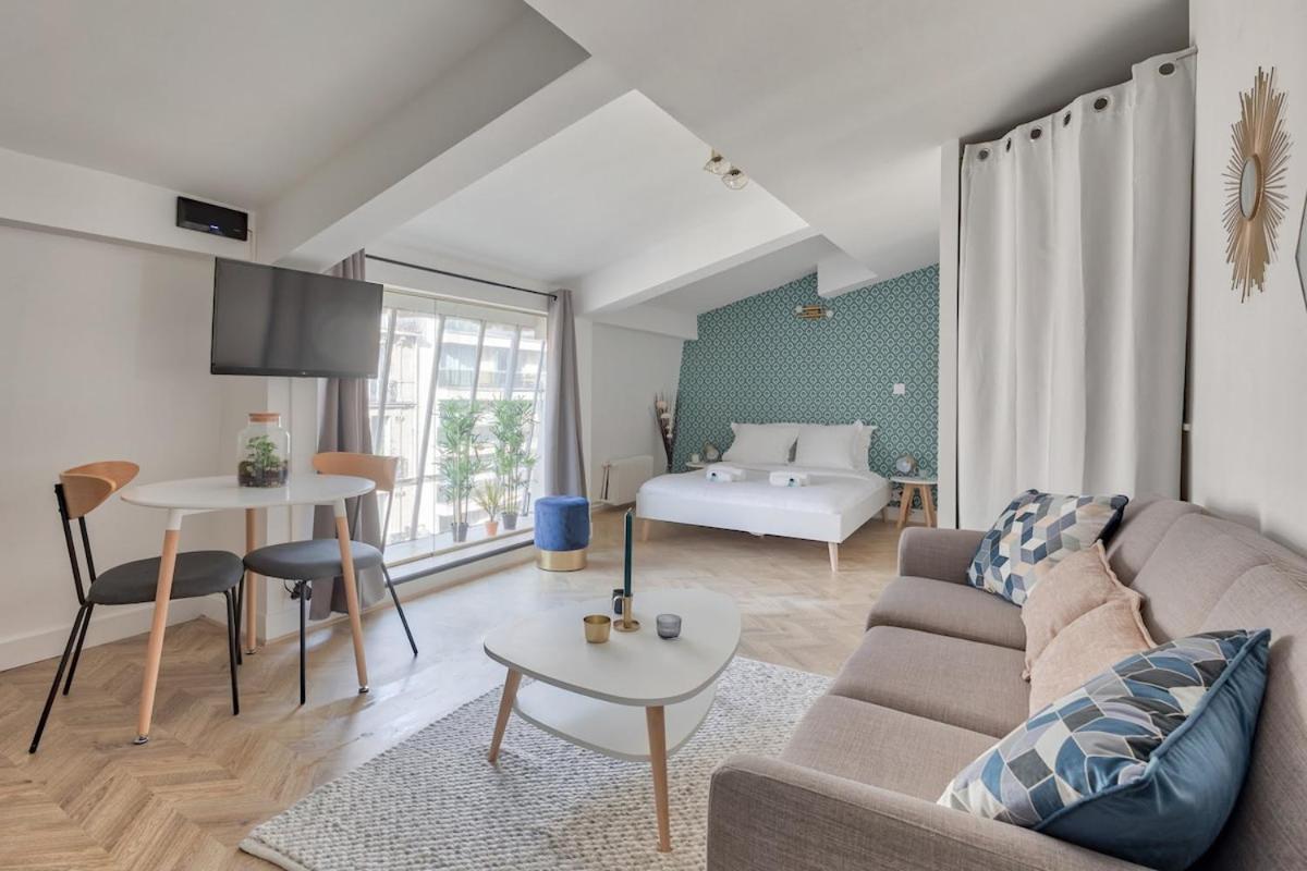 Appartement Renove Proche Arc Triomphe - 2P Paris Luaran gambar
